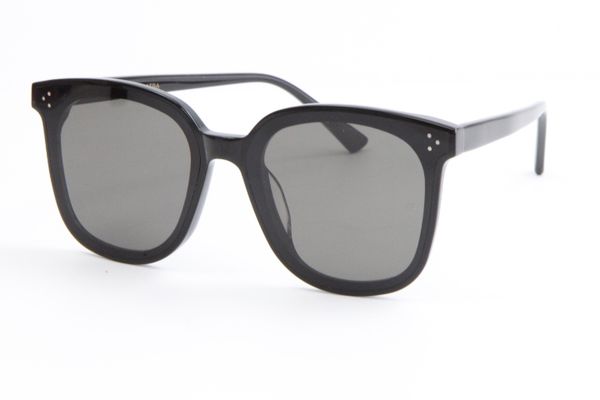 2020 wholesale men baker lin sunglasses women designer plank glasses sun glasses new made in shen zhen size:65-17-152mm, White;black
2020 wholesale men baker lin sunglasses women designer plank glasses sun glasses new made in shen zhen size:65-17-152mm, White;black