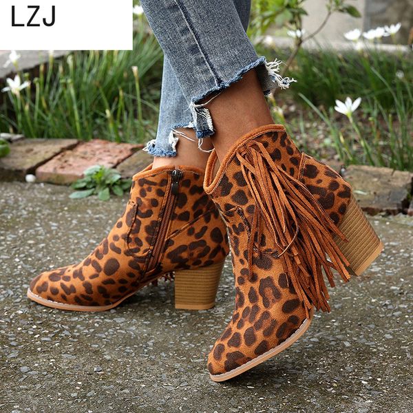 lzj bohemian boho heel boot ethnic women tassel fringe faux suede leather ankle boots woman girl flat zapatos de mujer booties, Black
lzj bohemian boho heel boot ethnic women tassel fringe faux suede leather ankle boots woman girl flat zapatos de mujer booties, Black