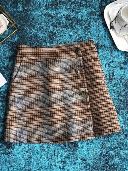 2019 new ladies fashion double-sided pocket double-faced wool plaid skirt 1019, Black
2019 new ladies fashion double-sided pocket double-faced wool plaid skirt 1019, Black