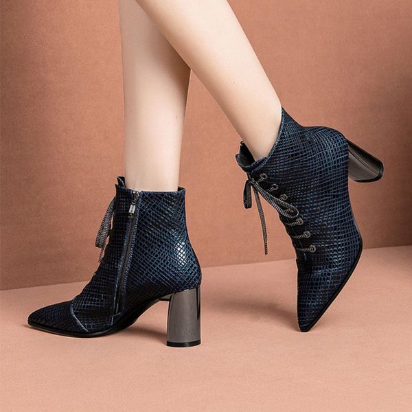 pointed toe pu leather winter snow boots women shoes fashion cross-tied motorcycle boots biker waterproof woman shoes chaussures, Black
pointed toe pu leather winter snow boots women shoes fashion cross-tied motorcycle boots biker waterproof woman shoes chaussures, Black