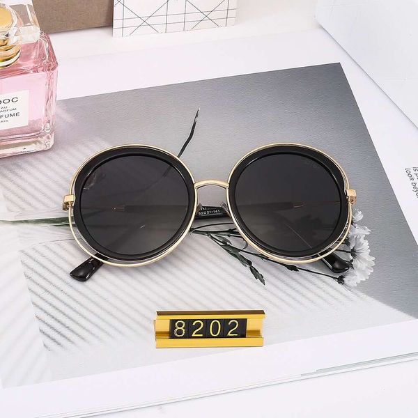 women sunglasses fashion mens sunglasses ray eyeware sun glasses uv protection glass lenses for womens with leather case, Black
women sunglasses fashion mens sunglasses ray eyeware sun glasses uv protection glass lenses for womens with leather case, Black