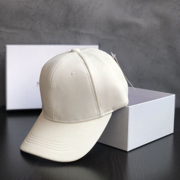 2020 luxury cap men women hat outdoor sport leisure strapback hat european style designer sun hat brand baseball cap with box, Blue;gray
2020 luxury cap men women hat outdoor sport leisure strapback hat european style designer sun hat brand baseball cap with box, Blue;gray