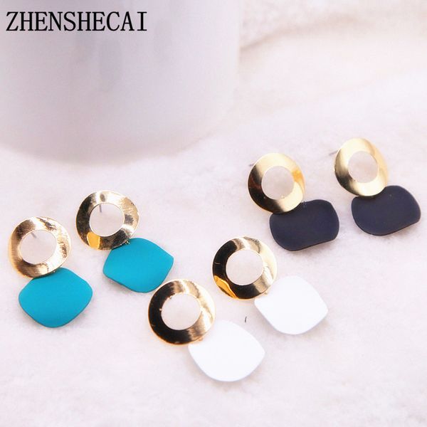 simple water drop style hollow metal pendant hanging earrings for women round dangle geometric earrings jewelry accessories, Silver
simple water drop style hollow metal pendant hanging earrings for women round dangle geometric earrings jewelry accessories, Silver