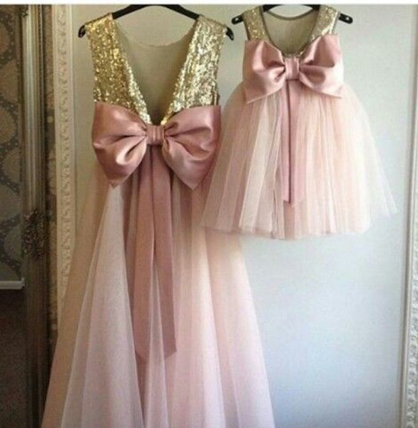 gold sequin bodice and pink skirt junior bridesmaid dresses tutu dress with bow, Red;white
gold sequin bodice and pink skirt junior bridesmaid dresses tutu dress with bow, Red;white