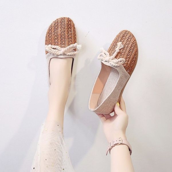new women walking shoes slip on fashion women woven shoes flats for lady loafers female outdoor footwear lazy shoe j15-35, Black
new women walking shoes slip on fashion women woven shoes flats for lady loafers female outdoor footwear lazy shoe j15-35, Black