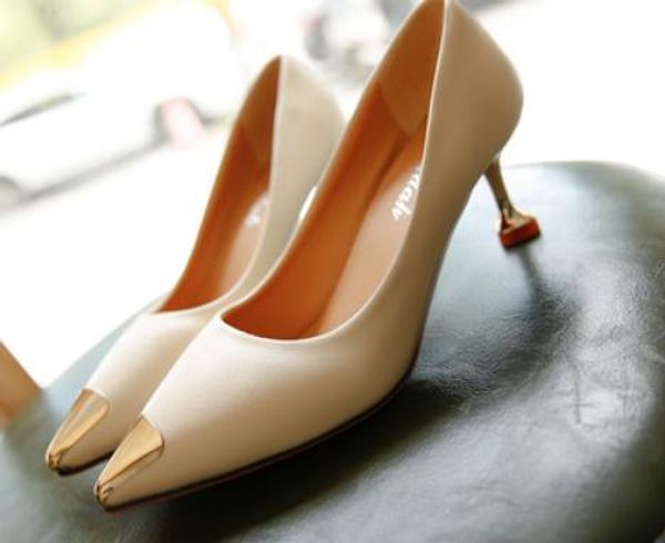 2019 fashion women's shoes in spring and autumn with new style high heel fine heel pointed end, Black
2019 fashion women's shoes in spring and autumn with new style high heel fine heel pointed end, Black