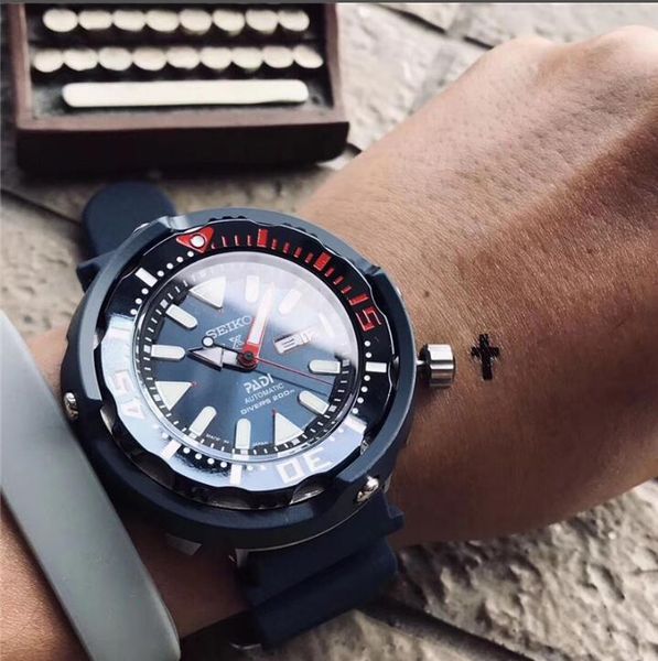 miglia classic racing timing quartz black dial formula one men's watch black case men's watch rubber strap watcg5ky874e20, Slivery;brown
miglia classic racing timing quartz black dial formula one men's watch black case men's watch rubber strap watcg5ky874e20, Slivery;brown