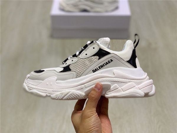fast delivery paris brand high version women's shoes luxury design platform casual men's shoes increase couples triple s sneakers, Black
fast delivery paris brand high version women's shoes luxury design platform casual men's shoes increase couples triple s sneakers, Black