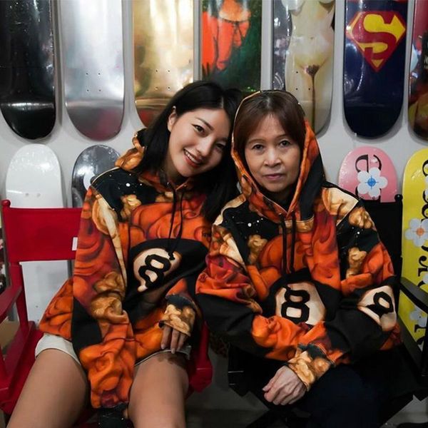 martin wong 8-ball hooded sweatshirt streetwear 19fw embroidery marka fleece cotton hoodie hip hop men women desigher hoodies hfwpwy277, Black 
martin wong 8-ball hooded sweatshirt streetwear 19fw embroidery marka fleece cotton hoodie hip hop men women desigher hoodies hfwpwy277, Black