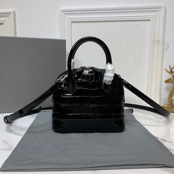 fashion shell bag bags handbags lady diamond clasp genuine leather crossbody bags handbags
fashion shell bag bags handbags lady diamond clasp genuine leather crossbody bags handbags