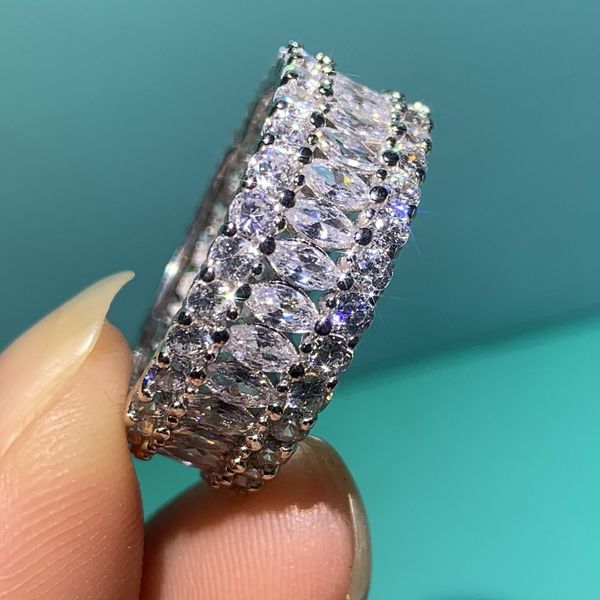 size 5-10 infinity brand new luxury jewelry 925 sterling silver marquise cut white z cz diamond gemstones women wedding band ring gift, Slivery;golden
size 5-10 infinity brand new luxury jewelry 925 sterling silver marquise cut white z cz diamond gemstones women wedding band ring gift, Slivery;golden