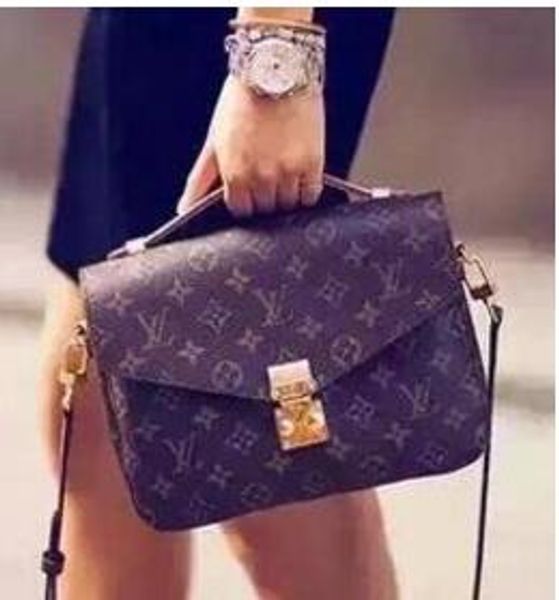 Óculos de Sol yingwei9688
Óculos de Sol yingwei9688