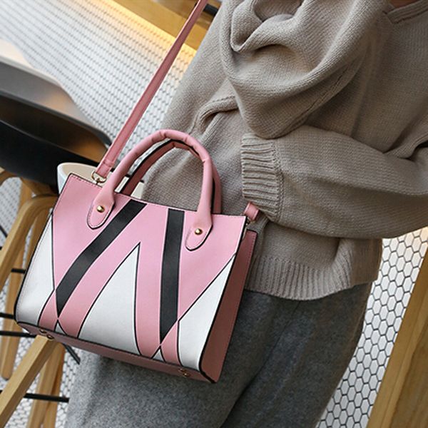 fashion women cross body bag female pu leather casual shoulder bag brand designer handbag ladies handbag #t2g
fashion women cross body bag female pu leather casual shoulder bag brand designer handbag ladies handbag #t2g