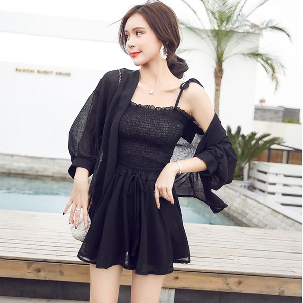 three-piece set chiffon women short suspenders summer sunscreen long-sleeved shirts thin chic fresh set 2020 female black, White
three-piece set chiffon women short suspenders summer sunscreen long-sleeved shirts thin chic fresh set 2020 female black, White