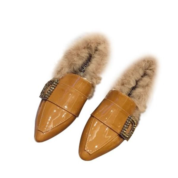 2020 autumn and winter thick heel pointed bright leather plus cotton fashion wild large size plush female belt with single shoes, Black
2020 autumn and winter thick heel pointed bright leather plus cotton fashion wild large size plush female belt with single shoes, Black