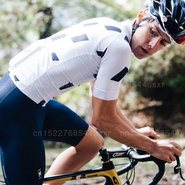 racing jackets white short sleeve jersey men's 2021 breathable bicycle pro team road bike mtb cycling wear maglia ciclismo, Black;red
racing jackets white short sleeve jersey men's 2021 breathable bicycle pro team road bike mtb cycling wear maglia ciclismo, Black;red