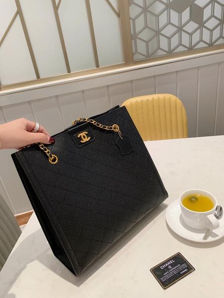 2019 fashion shell handbags genuine leather crossbody bag shoulder tote bags 5 colors factory direct sale cowhide bags
2019 fashion shell handbags genuine leather crossbody bag shoulder tote bags 5 colors factory direct sale cowhide bags