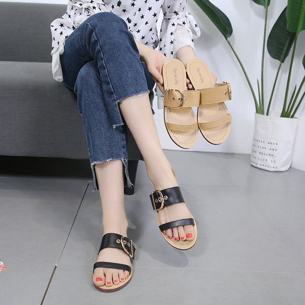 flat bottom slippers female summer belt buckle towing students anti-skid non-slippery beach cool slippers shoes women cs2, Black
flat bottom slippers female summer belt buckle towing students anti-skid non-slippery beach cool slippers shoes women cs2, Black