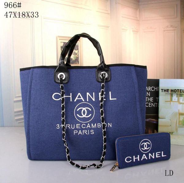 selling the latest men and women shoulder bag messenger bag shoulder portable wallet backpack 810
selling the latest men and women shoulder bag messenger bag shoulder portable wallet backpack 810