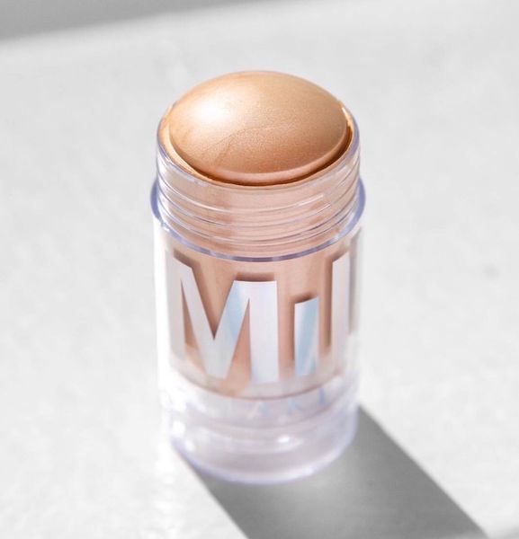 2019 milk makeup blur tick luminou blur tick holographic highlighter tick tardu t upernova mar 3 color 
2019 milk makeup blur tick luminou blur tick holographic highlighter tick tardu t upernova mar 3 color