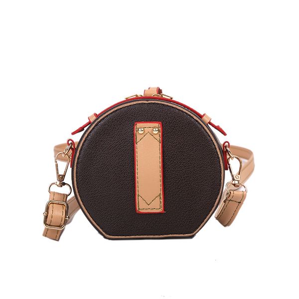 summer fashion trendy women ladies leather shoulder bag messenger cross body waist bag handbag purses
summer fashion trendy women ladies leather shoulder bag messenger cross body waist bag handbag purses