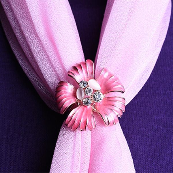 new style fashion flower pins inlaid crystal brooches cat's eye stone flower pins scarf three buckle ring clips women's gift 12pcs, Gray
new style fashion flower pins inlaid crystal brooches cat's eye stone flower pins scarf three buckle ring clips women's gift 12pcs, Gray