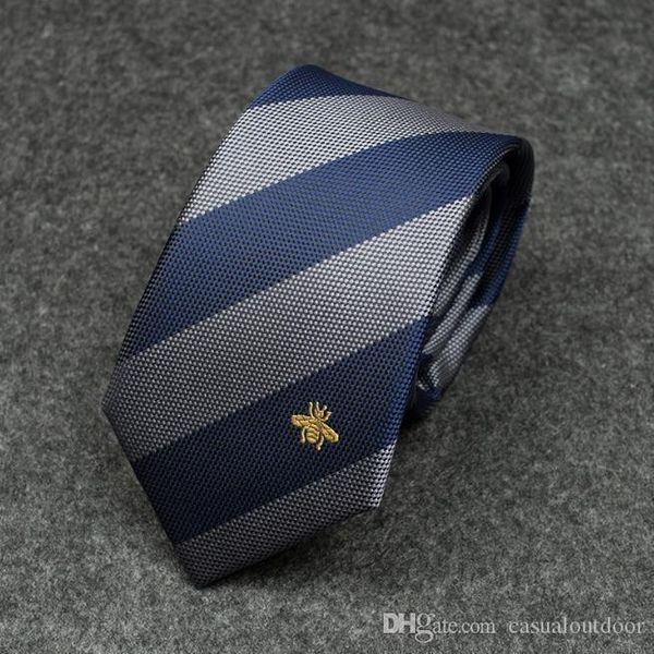 2019 мужчина нового tie мода красной и синей индивидуальность диагональ stripes color matching bee pattern wild платье бизнес повседневный, Blue;purple
2019 мужчина нового tie мода красной и синей индивидуальность диагональ stripes color matching bee pattern wild платье бизнес повседневный, Blue;purple