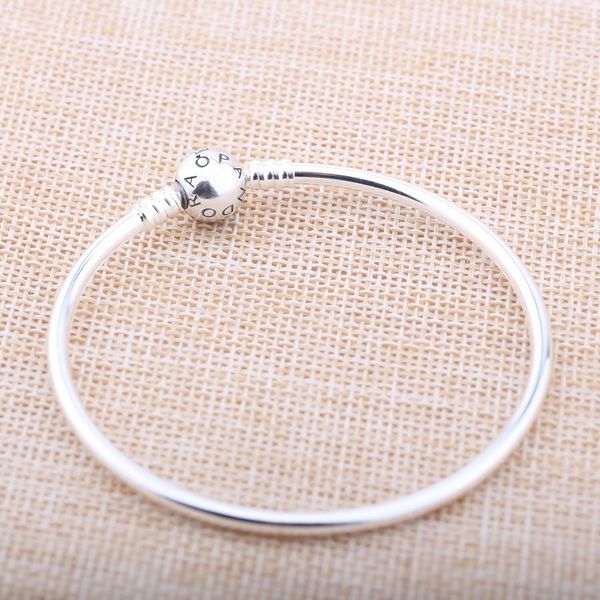 Authentic 925 terling ilver fa hion bracelet moment ilver bangle fit european pandora tyle jewelry charm bead 5906028zc
Authentic 925 terling ilver fa hion bracelet moment ilver bangle fit european pandora tyle jewelry charm bead 5906028zc