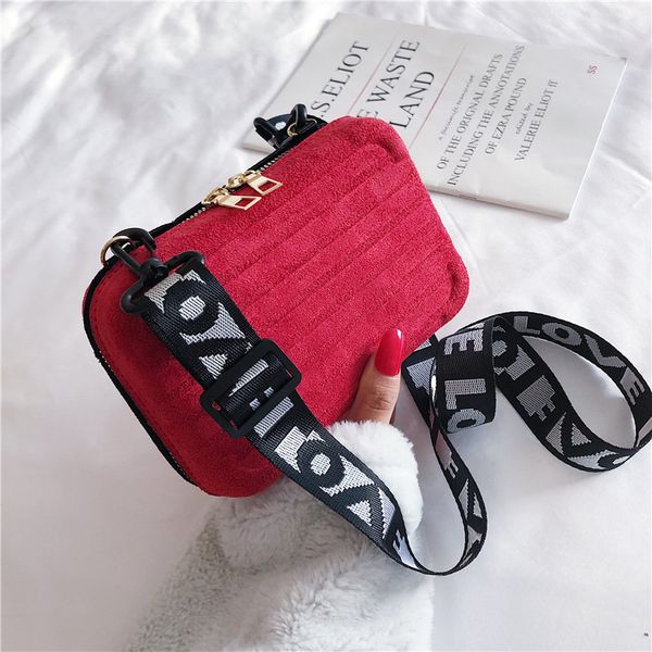 frosted small bag women 2019 new fashion small fresh air mini trolley box ins single shoulder messenger bag girls red
frosted small bag women 2019 new fashion small fresh air mini trolley box ins single shoulder messenger bag girls red