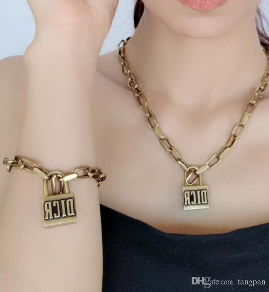 2019 new letter lock vintage necklace bracelet female temperament net red pendant hip hop punk cool clavicle chain, Gray
2019 new letter lock vintage necklace bracelet female temperament net red pendant hip hop punk cool clavicle chain, Gray