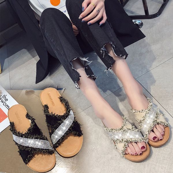 женщины повседневная лето плоский пляж тапочки женский кристалл bling слайды тапочка обувь для девочек мода женщина отдыха обувь, Black
женщины повседневная лето плоский пляж тапочки женский кристалл bling слайды тапочка обувь для девочек мода женщина отдыха обувь, Black