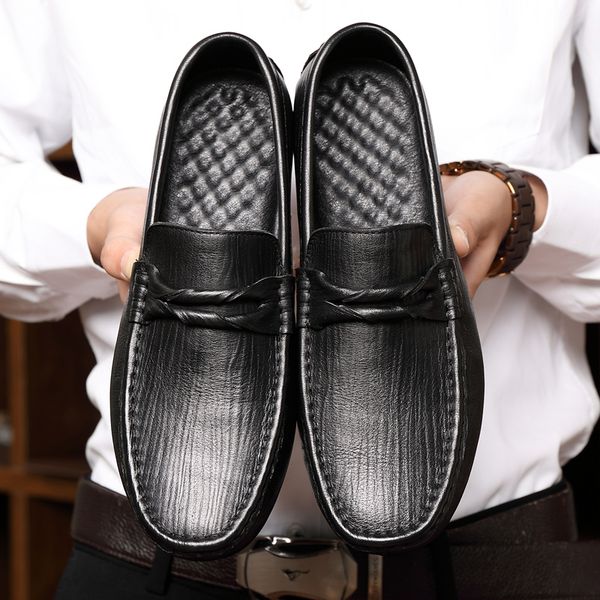 genuine leather men's casual shoes mens loafers flats breathable slip on black driving shoes business formal
genuine leather men's casual shoes mens loafers flats breathable slip on black driving shoes business formal