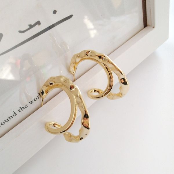 europe and america style personality simple double metal c-shaped earrings fashion girl women trend jewelry accessories, Golden;silver
europe and america style personality simple double metal c-shaped earrings fashion girl women trend jewelry accessories, Golden;silver