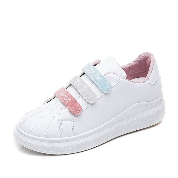thick bottom small white shoes 2019 autumn new korean version of wild youth trend students sports casual women's single shoes, Black
thick bottom small white shoes 2019 autumn new korean version of wild youth trend students sports casual women's single shoes, Black