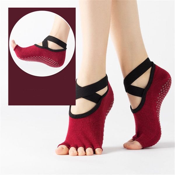 new ladies breathable gym yoga open toe silicone socks non-slip yoga room dance five toe socks sports pilates, Black
new ladies breathable gym yoga open toe silicone socks non-slip yoga room dance five toe socks sports pilates, Black
