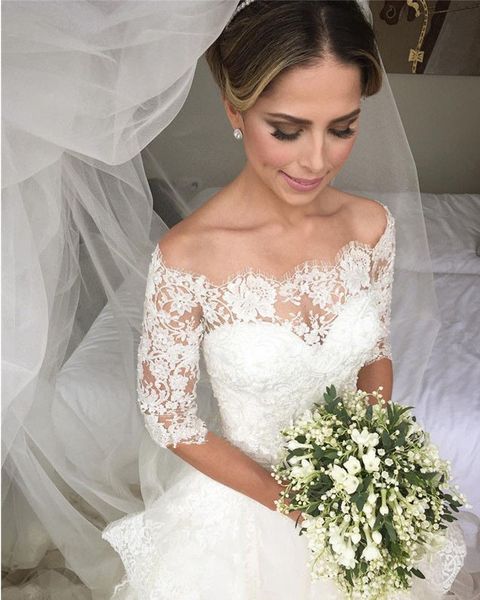 romantic white ivory wedding dresses 2020 custom made vestido de noiva half sleeves cascading lace ruffle country garden bride dress
romantic white ivory wedding dresses 2020 custom made vestido de noiva half sleeves cascading lace ruffle country garden bride dress