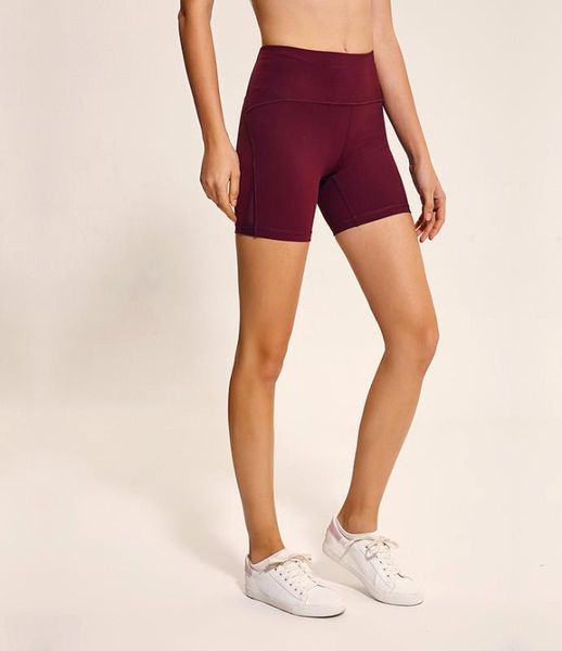 2020 slim fit high waist gym sport yoga shorts women side mesh patchwork fitness athletic shorts with back pocket xs-xl, White;red
2020 slim fit high waist gym sport yoga shorts women side mesh patchwork fitness athletic shorts with back pocket xs-xl, White;red