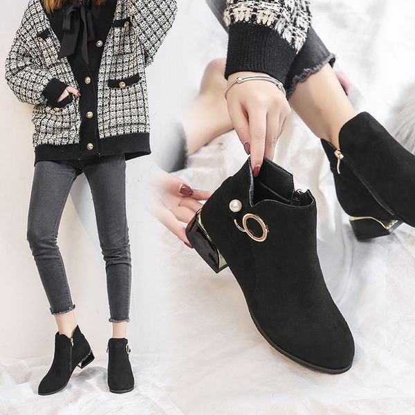 new women boots autumn winter boots zipper snow ankle suede warm fur plush woman shoes faux suede slim, Black
new women boots autumn winter boots zipper snow ankle suede warm fur plush woman shoes faux suede slim, Black