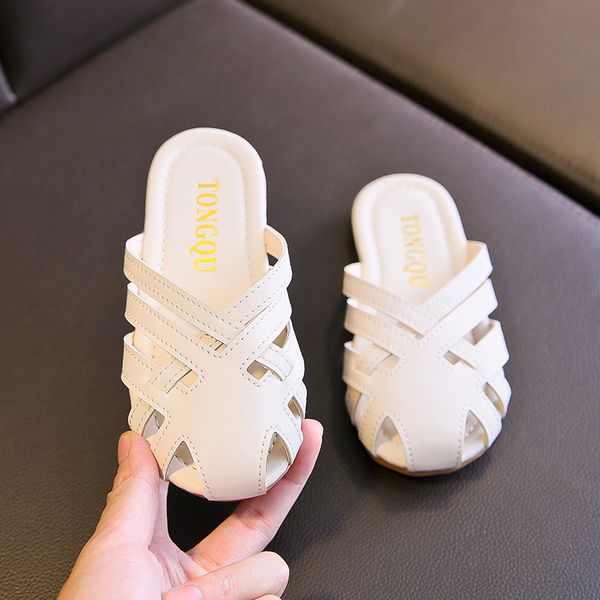 slipper fashion summer girls covered-toes princess slippers slides weave cut-outs sweet soft leather sandals for big kids children, Black;grey
slipper fashion summer girls covered-toes princess slippers slides weave cut-outs sweet soft leather sandals for big kids children, Black;grey