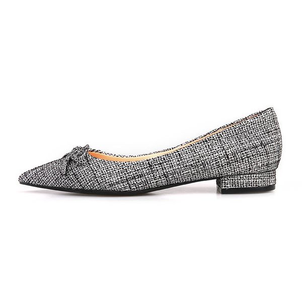 2019 new women's single shoes, soft soles, women's shoes qianniaoge casual comfort low-heeled shoes, Black
2019 new women's single shoes, soft soles, women's shoes qianniaoge casual comfort low-heeled shoes, Black