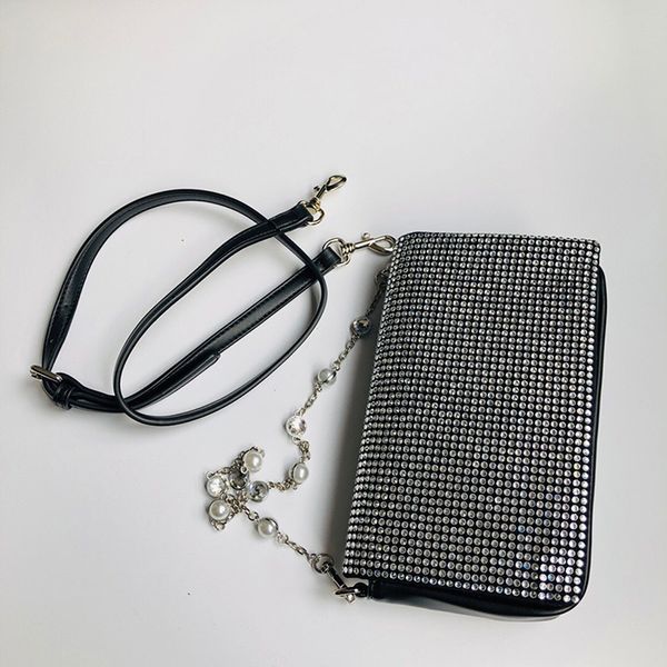 2020 bag hand bag diamond straddle latest slant bling bling single shoulder jiimj, Red;black
2020 bag hand bag diamond straddle latest slant bling bling single shoulder jiimj, Red;black