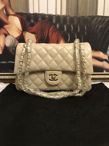 fashion women's chain shoulder bags classic handbags leather crossbody bags women's designer diamond check chain shoulder bag
fashion women's chain shoulder bags classic handbags leather crossbody bags women's designer diamond check chain shoulder bag