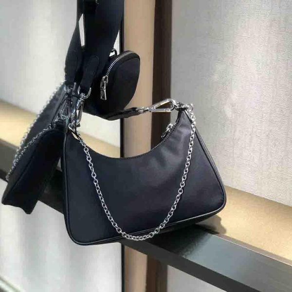 handbags shoulder handbags for messenger deisigner pack wholesale tote chains lady presbyopic designer chest bag purse women canvas bag ajni, Red;black
handbags shoulder handbags for messenger deisigner pack wholesale tote chains lady presbyopic designer chest bag purse women canvas bag ajni, Red;black