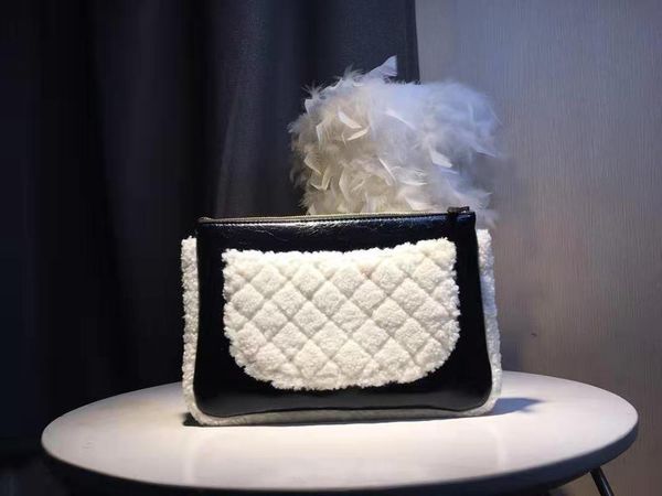 winter lamb bag lady's handbag luxury fashion small square bag envelope genuine leather high quality
winter lamb bag lady's handbag luxury fashion small square bag envelope genuine leather high quality