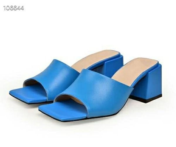 2019 new arrival fashion women shoes chunky heels open toes luxury designer genuine leather solid shoes size:35~42, Black
2019 new arrival fashion women shoes chunky heels open toes luxury designer genuine leather solid shoes size:35~42, Black