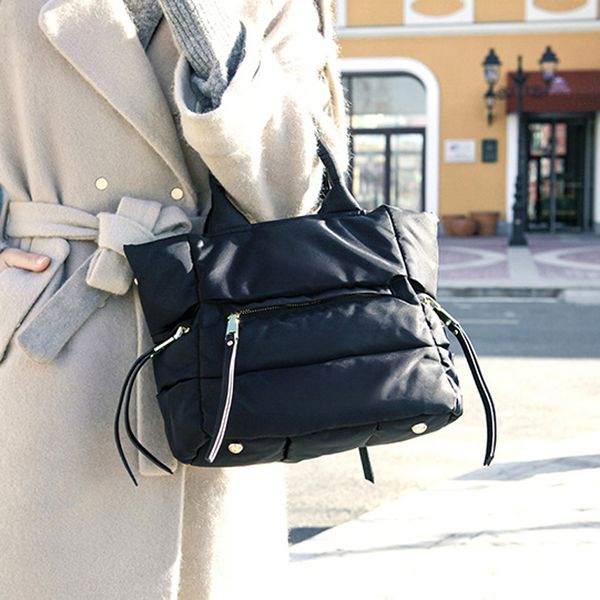 loslandifen 2020 женская мода зима space bale сумки casual cotton totes сумка пуховые проложенный леди плечо сумка crossbody
loslandifen 2020 женская мода зима space bale сумки casual cotton totes сумка пуховые проложенный леди плечо сумка crossbody