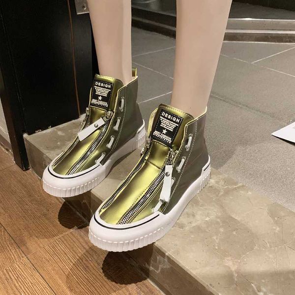 winter new women zipper patent leather snow boots 2019 new flat comfortable ankle winter boots plush keep warm canvas shoes, Black
winter new women zipper patent leather snow boots 2019 new flat comfortable ankle winter boots plush keep warm canvas shoes, Black