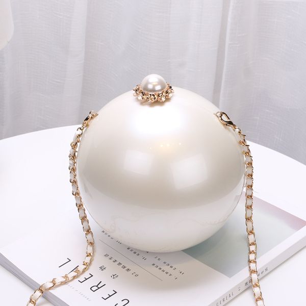 women handbag mini pearl bag messenger bag female golden chain shoulder lady crossbody
women handbag mini pearl bag messenger bag female golden chain shoulder lady crossbody
