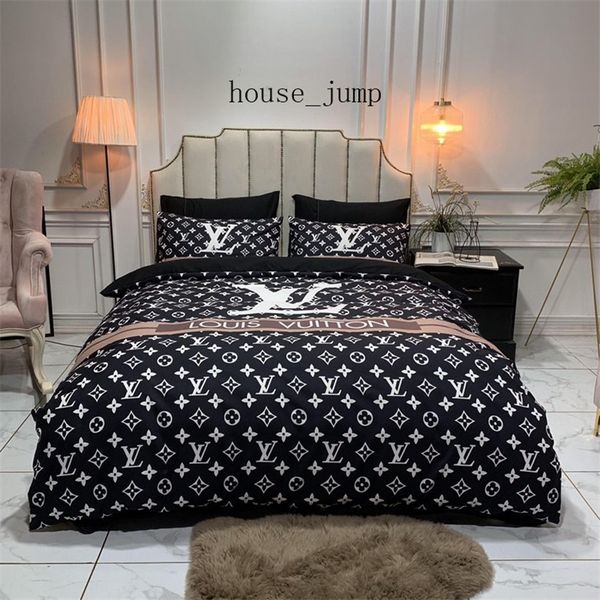l letter stripe bedding suit 4 style new spring summer soft bed cover 4pcs full beautiful flowers fashion black bedding
l letter stripe bedding suit 4 style new spring summer soft bed cover 4pcs full beautiful flowers fashion black bedding