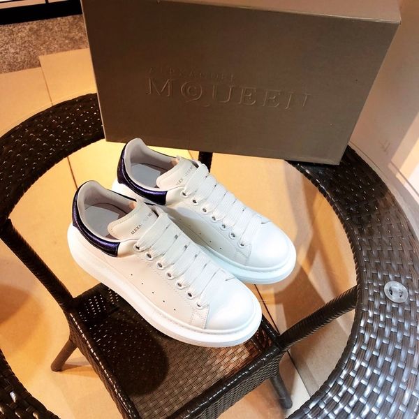 2020 new wv couple casual sneakers couple fashion thick sneakers daily increase casual shoes luxury design
2020 new wv couple casual sneakers couple fashion thick sneakers daily increase casual shoes luxury design